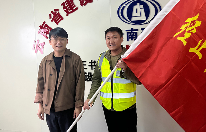 1699602807839496.jpg 小圖為青字號授旗.jpg